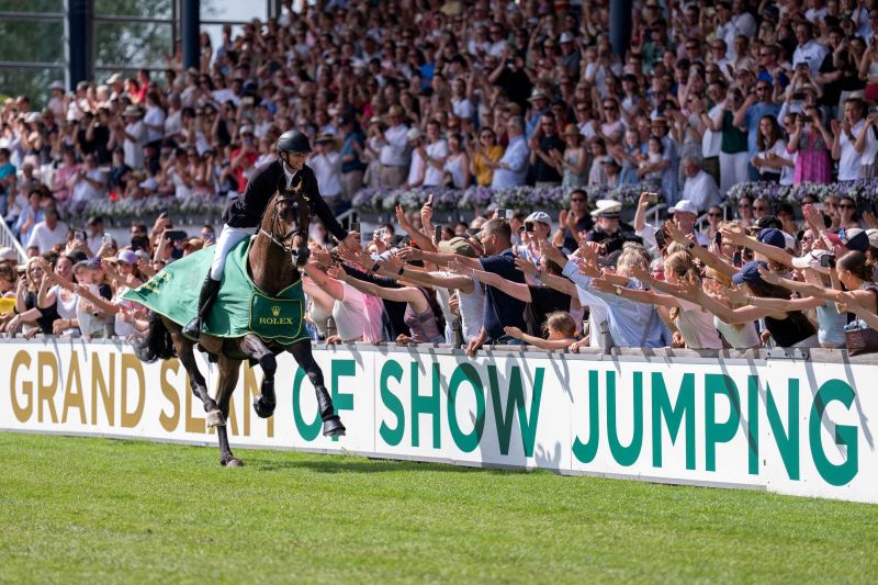 Thuisheld Richard Vogel wint Rolex Grand Prix op TSCHIO Aachen