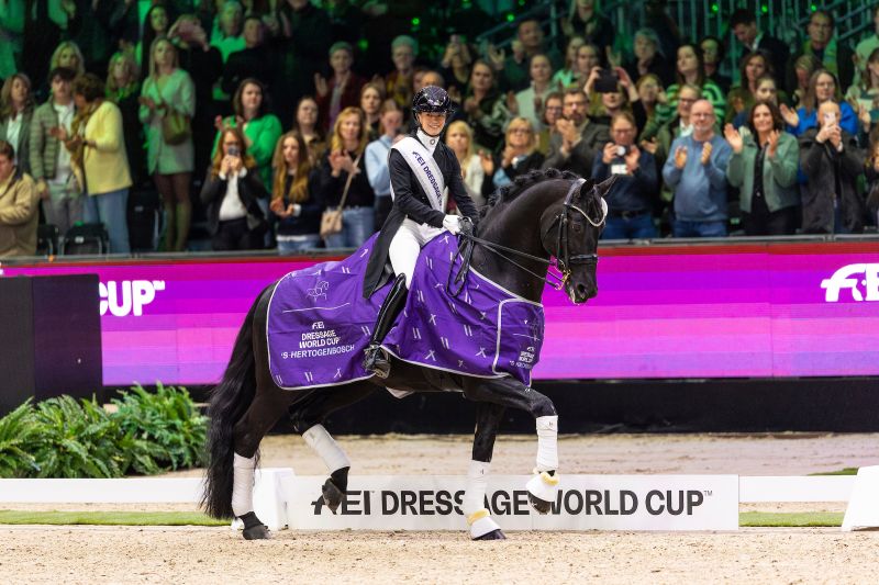 Charlotte Fry, Marieke van der Putten and Dinja van Liere at The Dutch Masters!